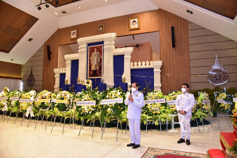 20211013 laying-a-wreath-138.JPG